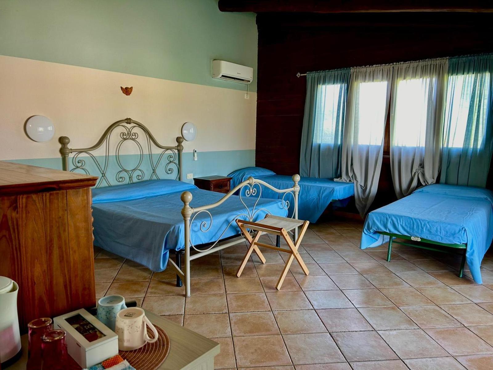Agriturismo Podere Farnesiana 塔尔奎尼亚 外观 照片